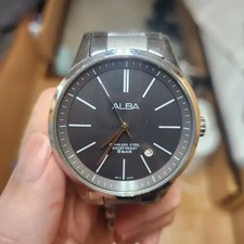 Seiko Alba Watch Heavily Used Battery Needs Replacement