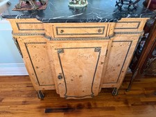 Antique French Louis XV style birdeye maple bar