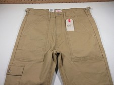 Levis mens light brown slightly tapered cargo utility pants 32x32 NWT