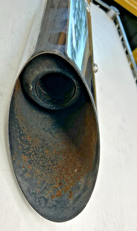 2003 Honda Shadow Sabre VT1100C Exhaust Fair - Image 4 of 4