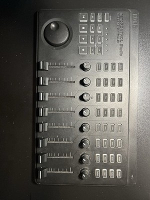 Korg nanoKONTROL Studio USB/Bluetooth Controller
