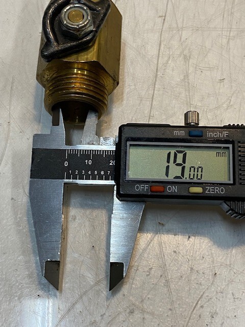 Dramm Shut-Off Valve 2" L 26mm Thread 19mm ID 32mm OD