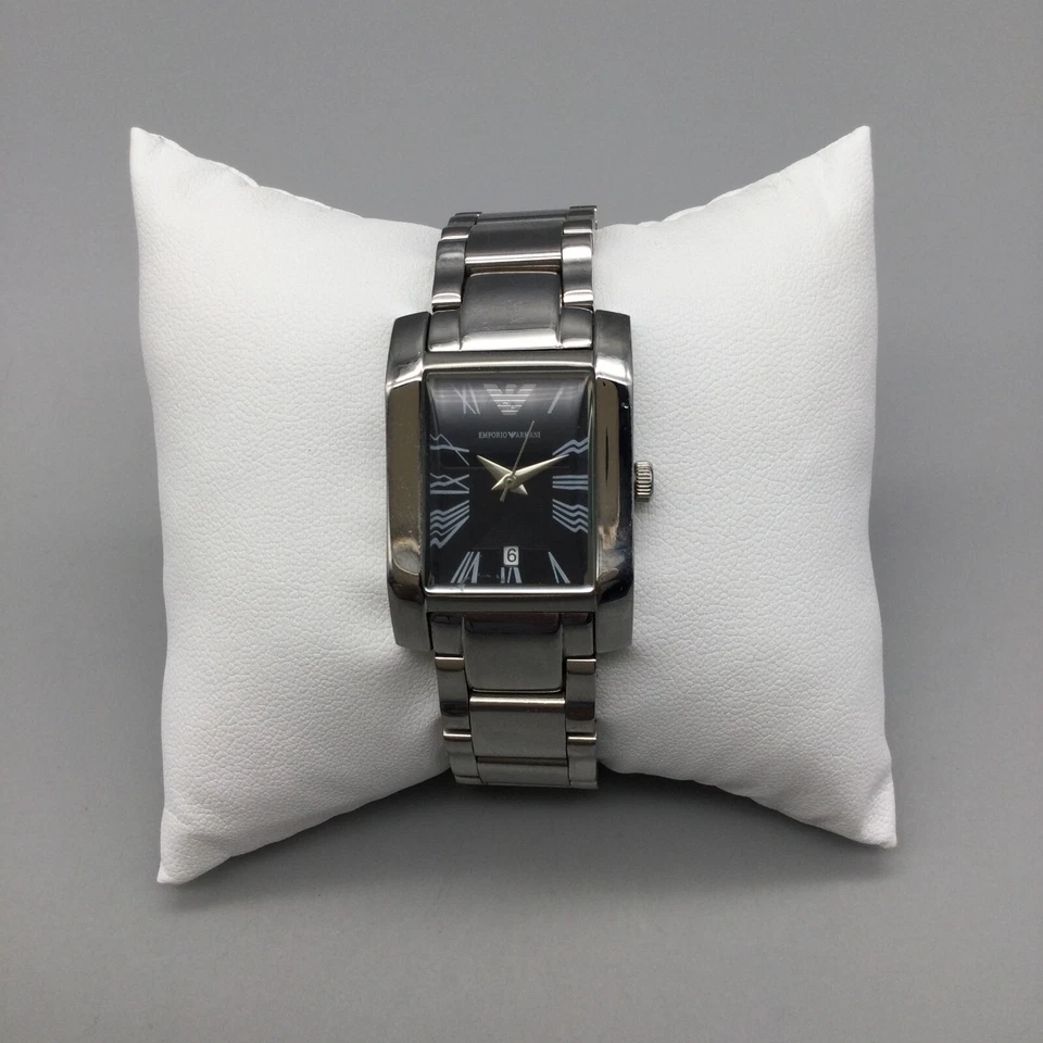 Reloj Emporio Armani Mujer 24mm Tono Plateado Fecha Tanque 50M AR-0148 Esfera Negra 6" Foto 2 de 4