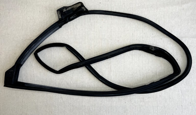 2006-2014 Lexus IS250 IS350 REAR PASSENGER DOOR WEATHERSTRIP RH OEM 67871-53030