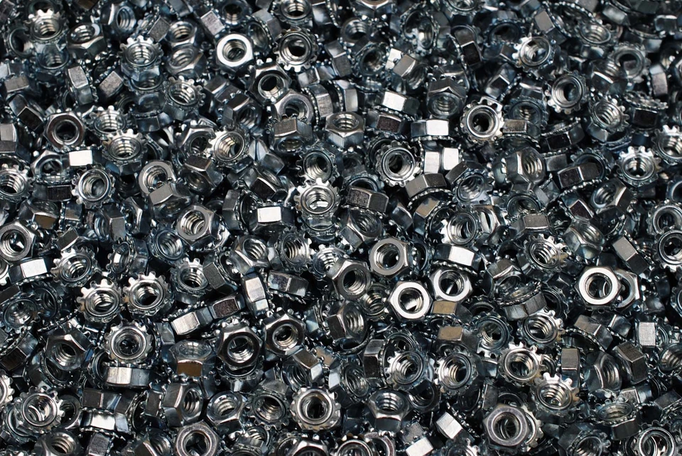 LEXAR INDUSTRIAL (700) K-Lock Hex Nuts 1/4-20 Keps Zinc Plated Hex Machine Screw Nut