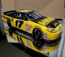 2000 Matt Kenseth #17 DeWalt Ford Taurus 1/24 Team Caliber Preferred Rookie