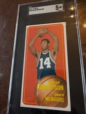 1970 TOPPS #100 OSCAR ROBERTSON SGC 5