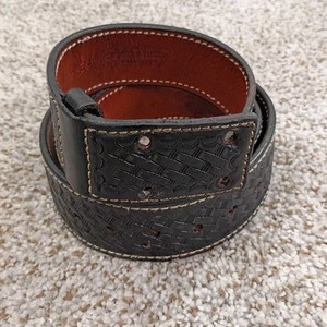 Alfonso OF HOLLYWOOD LEATHER ブレスレット Aker Alfonso OF HOLLYWOOD LEATHER ブレスレット Aker Alfonso OF