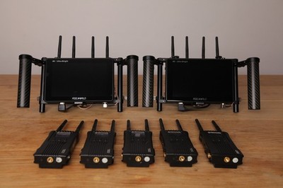 Hollyland Mars 400S 9x Wireless + 2x Feelworld LUT7S Touchscreen Director Kit