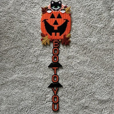 Plastic Canvas Halloween Jack O Lantern Pumpkin Black Cat Yarn Wall Door Art 