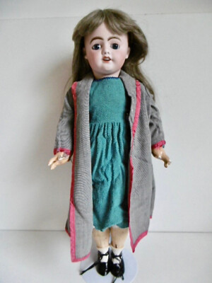 POUPEE SFBJ DÉPOSÉ taille 11 EUR 350,00 - FR POUPEE SFBJ DÉPOSÉ taille 11 EUR 350,00 - FR