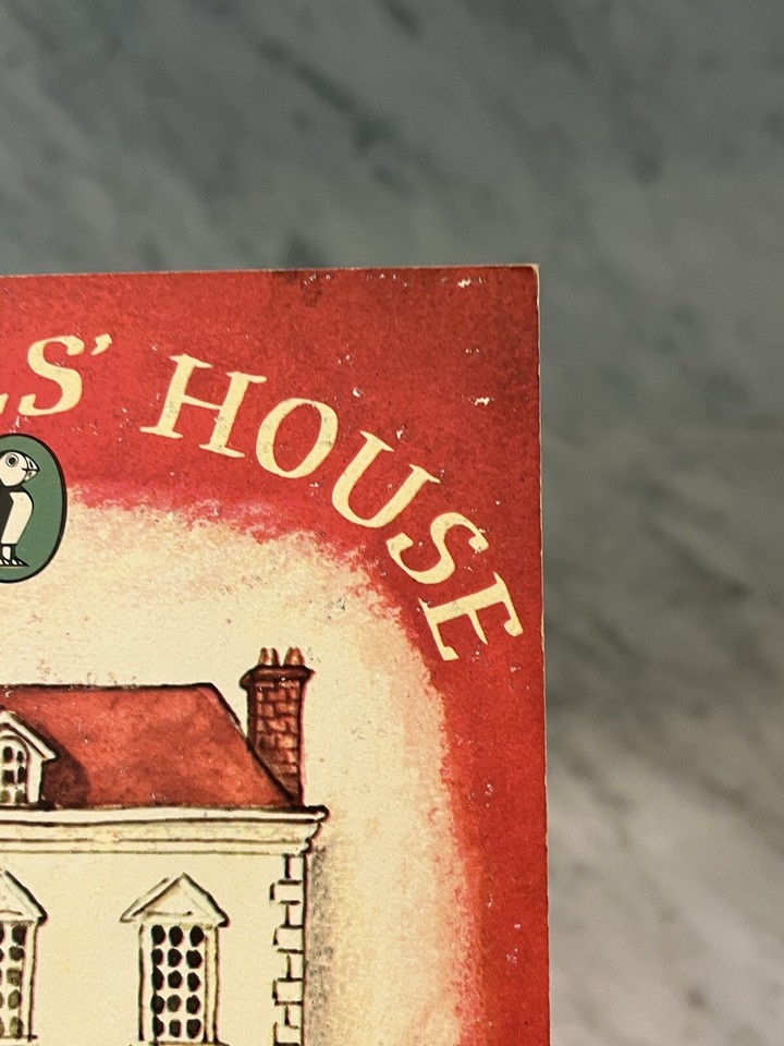 The Doll’s House Rumer Godden 1962 Ed. 1976 PB printing Illustrated