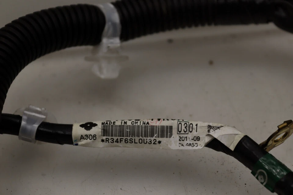 Arnés de cableado trasero Nissan Rogue 2008-2015 usado OEM 240521VK0A Foto 2 de 4