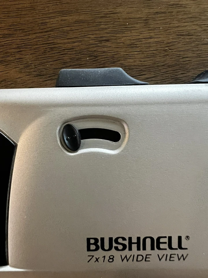 Bushnell 7x18 Wide View Binoculars - Image 2 of 4