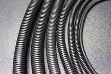 20 FT 1 INCH Black Split Loom TUBING Conduit POLYETHYLENE CONVOLUTED Wire