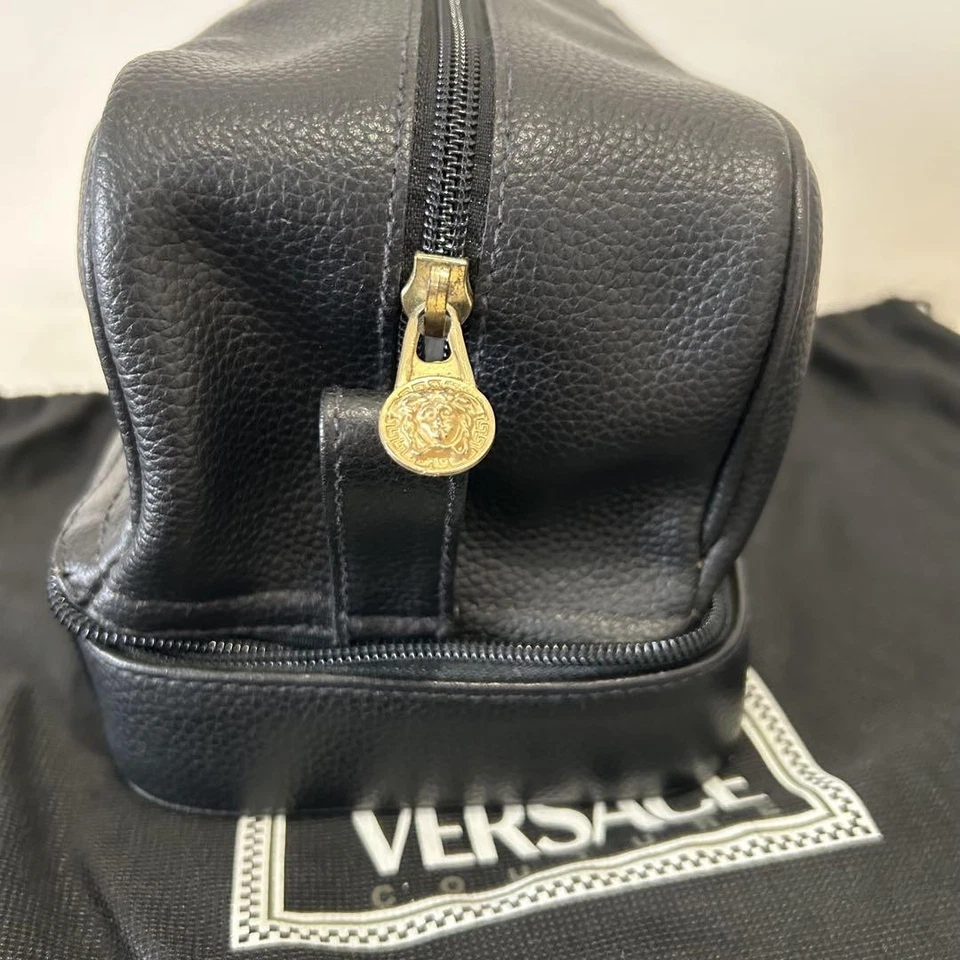 GIANNI VERSACE Bolso de Cuero Negro con Logo Medusa, Auténtico Para Hombre de Japón Foto 4 de 4