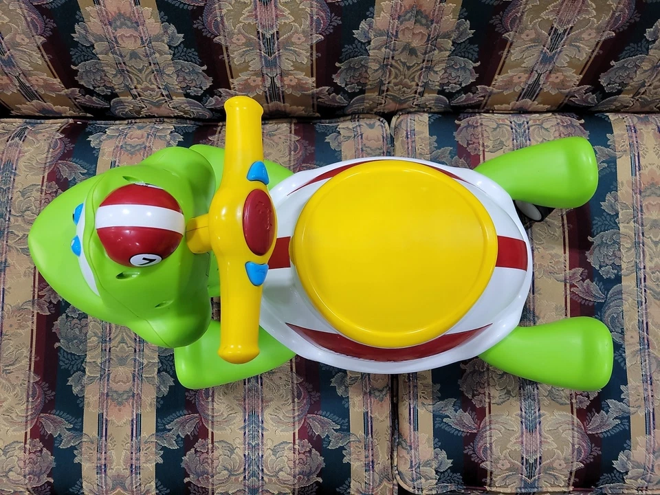 Radio Flyer Turbo Turtle de colección Foto 2 de 4