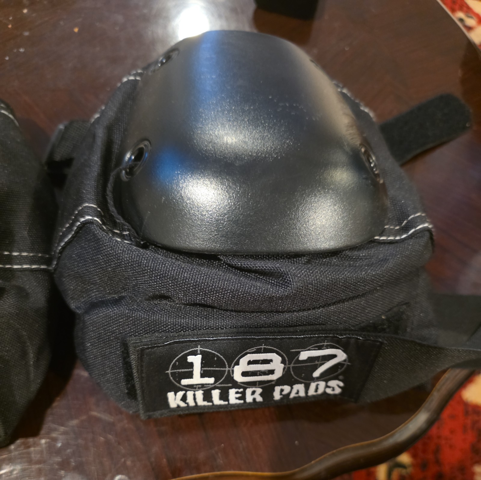 187 Killer Pads Skateboard Knee Pads Black Size L Used
