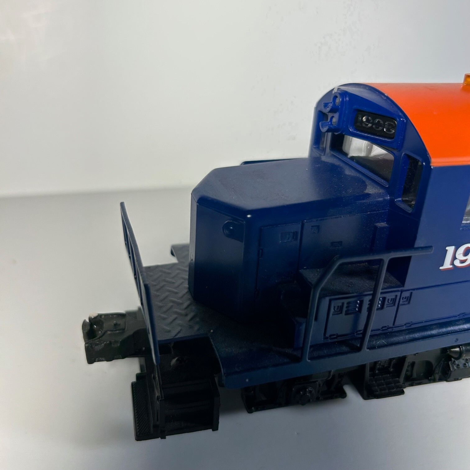 Lionel Trains Engine 618858 Centennial GP20 Diesel w/TMCC Railsounds