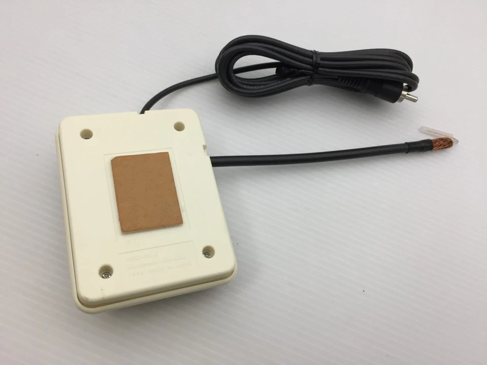 Nintendo Official Famicom RF Switch  " Brand New  "  / 30040 - Image 2 of 4