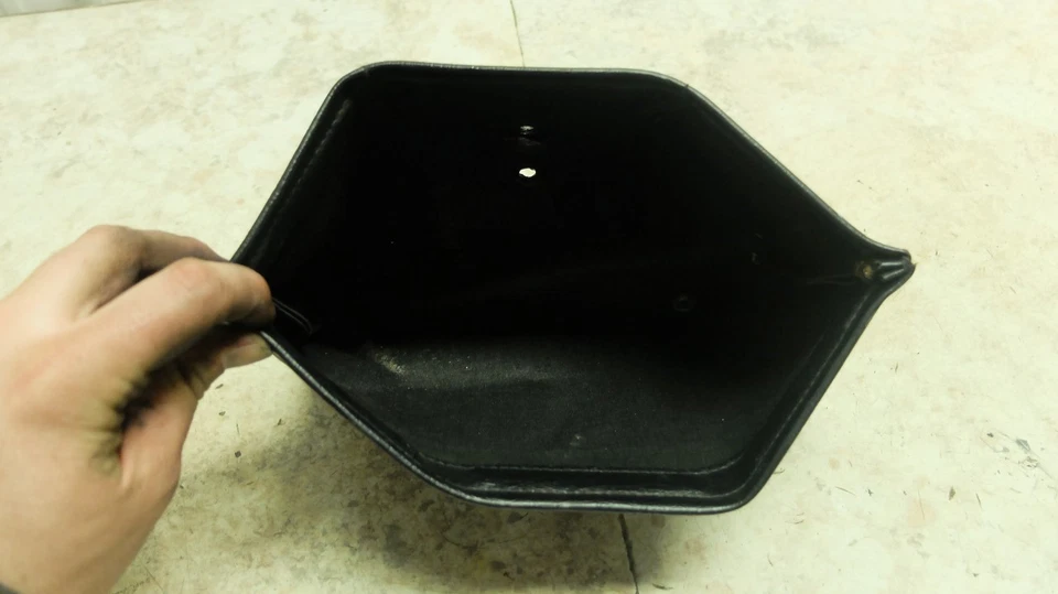 08 Harley Davidson FLHTCUI Electra Glide Ultra Classic Inner Trunk Luggage Bag - Image 4 of 4