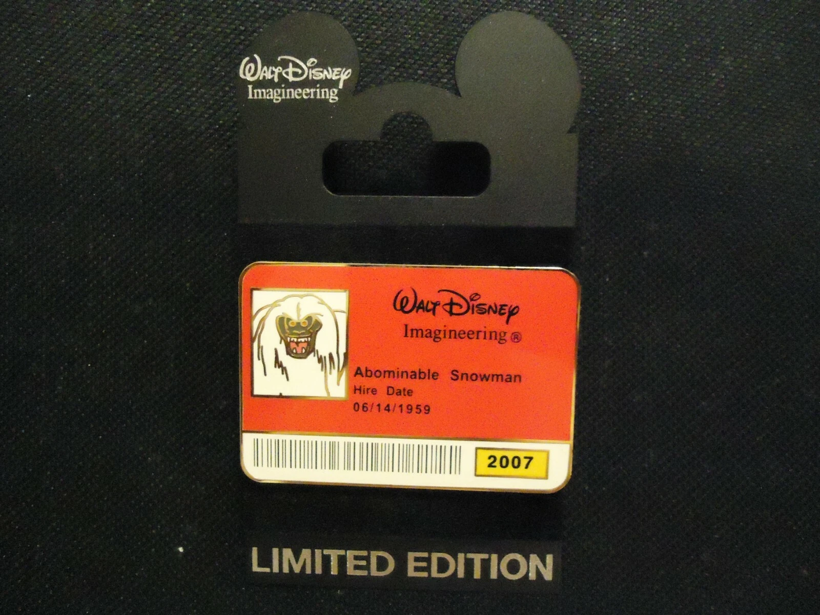 DISNEY WDI I.D. BADGE SERIES MATTERHORN ABOMINABLE SNOWMAN ERROR PIN LE 300