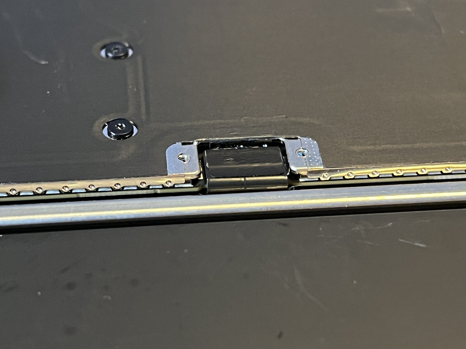 Apple Macbook Air 2022 13" M2 A2681 UNKNOWN SPEC NO POWER For Parts (READ) G3D