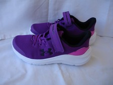 NWOB Girl Shoe size 2 - Under Armour Athletic Shoe - Purple / Black Logo