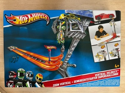 Hot Wheels Super Claw Team Vertical Velocity 2-Fuß Tower Spielset (Set wird nicht mehr hergestellt)