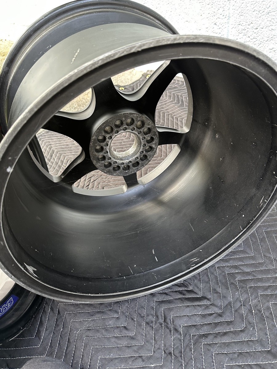 Super GT Volk Racing Magnesium TE37 Centerlock Wheels 18x13j GTR