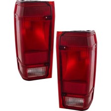 Set of 2 Tail Lights Taillights Taillamps Brakelights  Driver & Passenger Pair