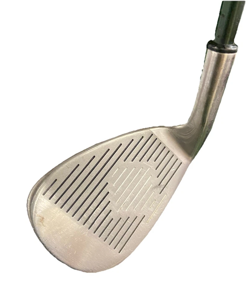 Square Two TGI Pitching Wedge Kathy Whitworth RH Ladies Graphite 35" New Grip - Image 4 of 4
