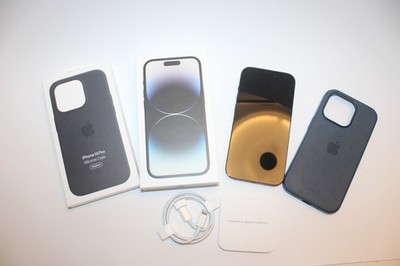 Apple iPhone 14 Pro - 256GB - Space Black Schwarz  (Ohne Simlock) + Schutzhülle