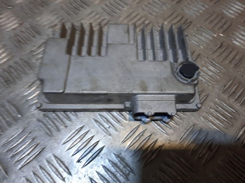 Audi A8 S8 D4 4H 2013 Fahrwerk Steuergerät Modul 4H0907145 ATV15402