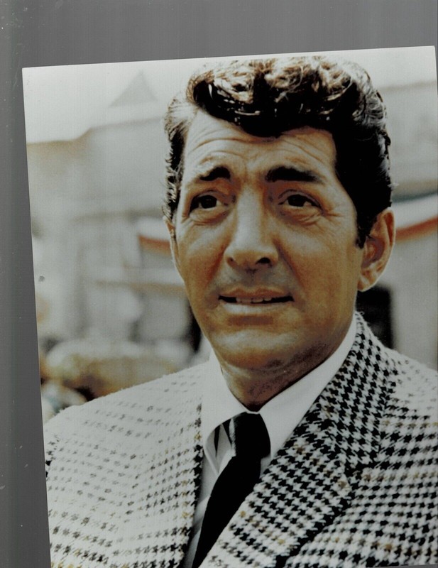SUPER RARE!! 8X10 VINTAGE PERFECT DEAN MARTIN PUBLICITY PHOTO!!