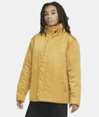 Brandneu mit Etikett Nike NSW isolierte synthetische Füllung Damen Jacke Mantel Größe S CU5831 712