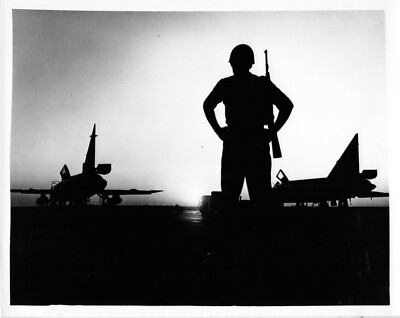 Convair F-102 Delta Dagger 1970 Press Photo Naval Air Station Keflavik  a*P176b