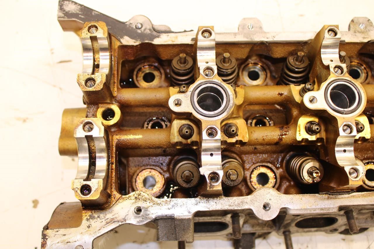 2014-2017 Maserati Ghibli 3.0L V6 Left Side Engine Cylinder Head 305771 OEM