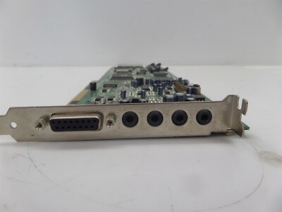 Creative Labs CT3990 Sound Blaster AWE32 Sound Card w/ CD5233E CD