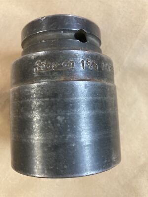 snap on 1 5/8 lMFS 522 impact six point socket three-quarter inch drive