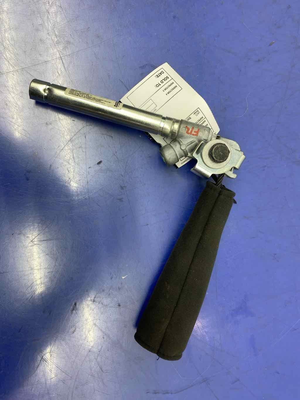 2017 - 2020 MASERATI LEVANTE M161 FRONT RIGHT SEAT BELT PRETENSIONER 06700395800