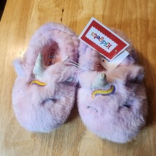 NWT Kidgets Unicorn Girls Pink/Purple Plush Slippers Size 5/6