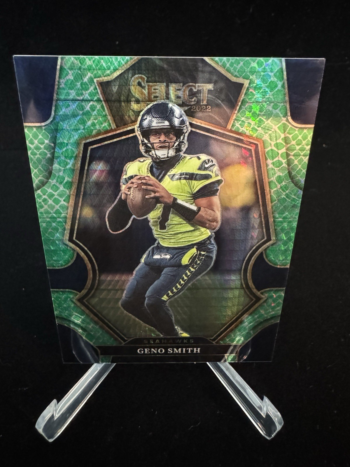 2022 Panini Select - Premier Level Geno Smith #189 Dragon Scale Prizm /89