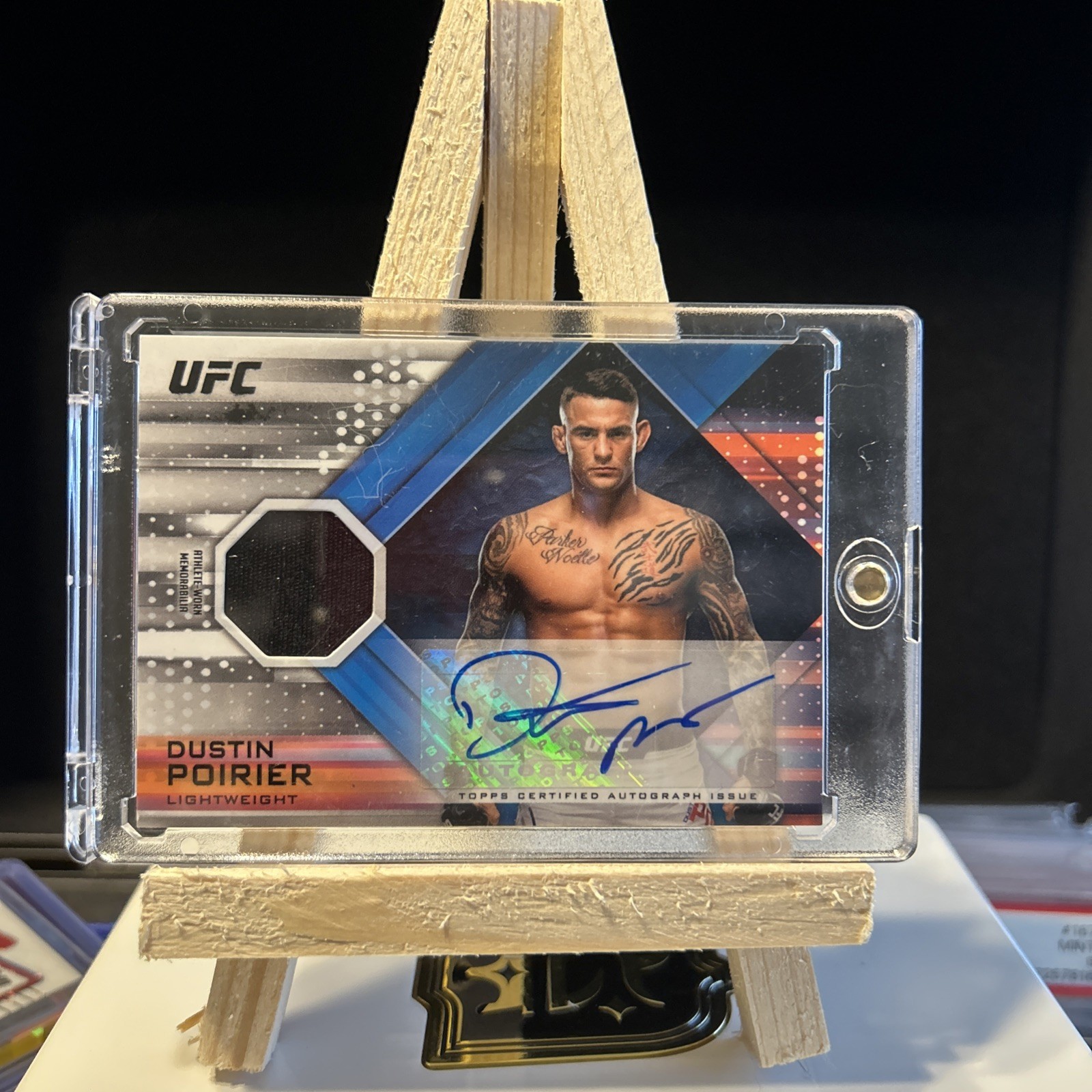 Dustin Poirier #KAR-DP Ufc Cards 2019 Topps UFC Knockout Autograph Relics trading card — raw and PSA graded price guide