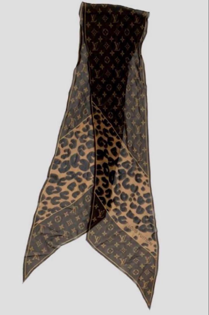 Louis Vuitton Monogram Leopard Silk Echarpe Excellent Used No Box