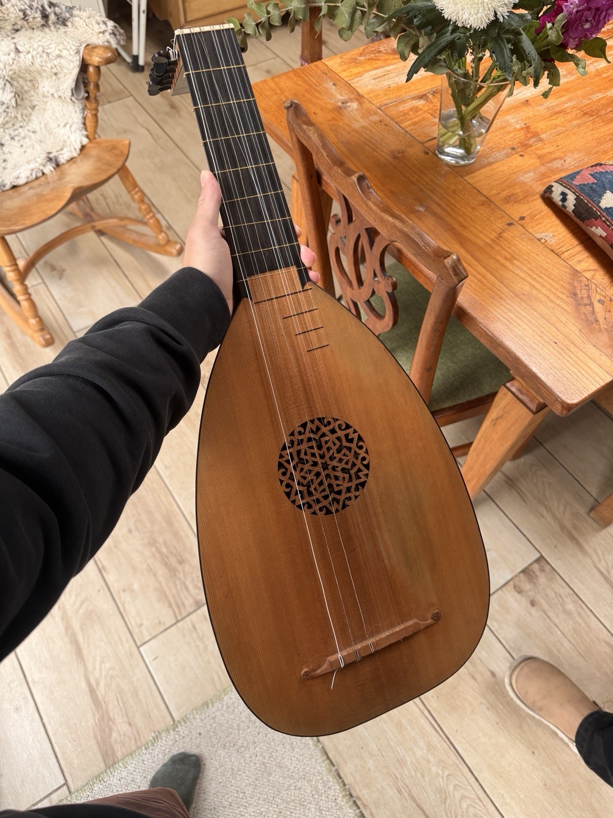 Norman Myall 1977 Lute + Case + Sheet music