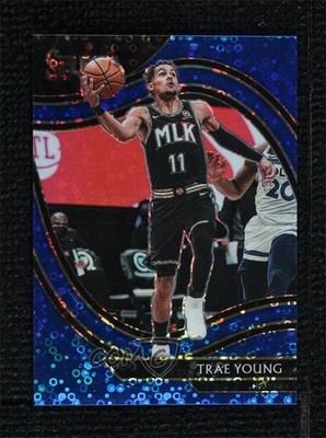 2020-21 Panini Select Courtside Blue Disco Prizm 11/25 Trae Young #227 1d59