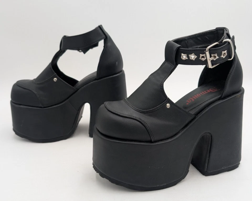 Demonia CAMEL-103 5" Chunky Heel 3" Platform Eyelet T-Strap Size 6 Black - Image 3 of 4