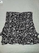 Art Class Girls Size 7/8 Pink And White Floral Ruffle Skirt