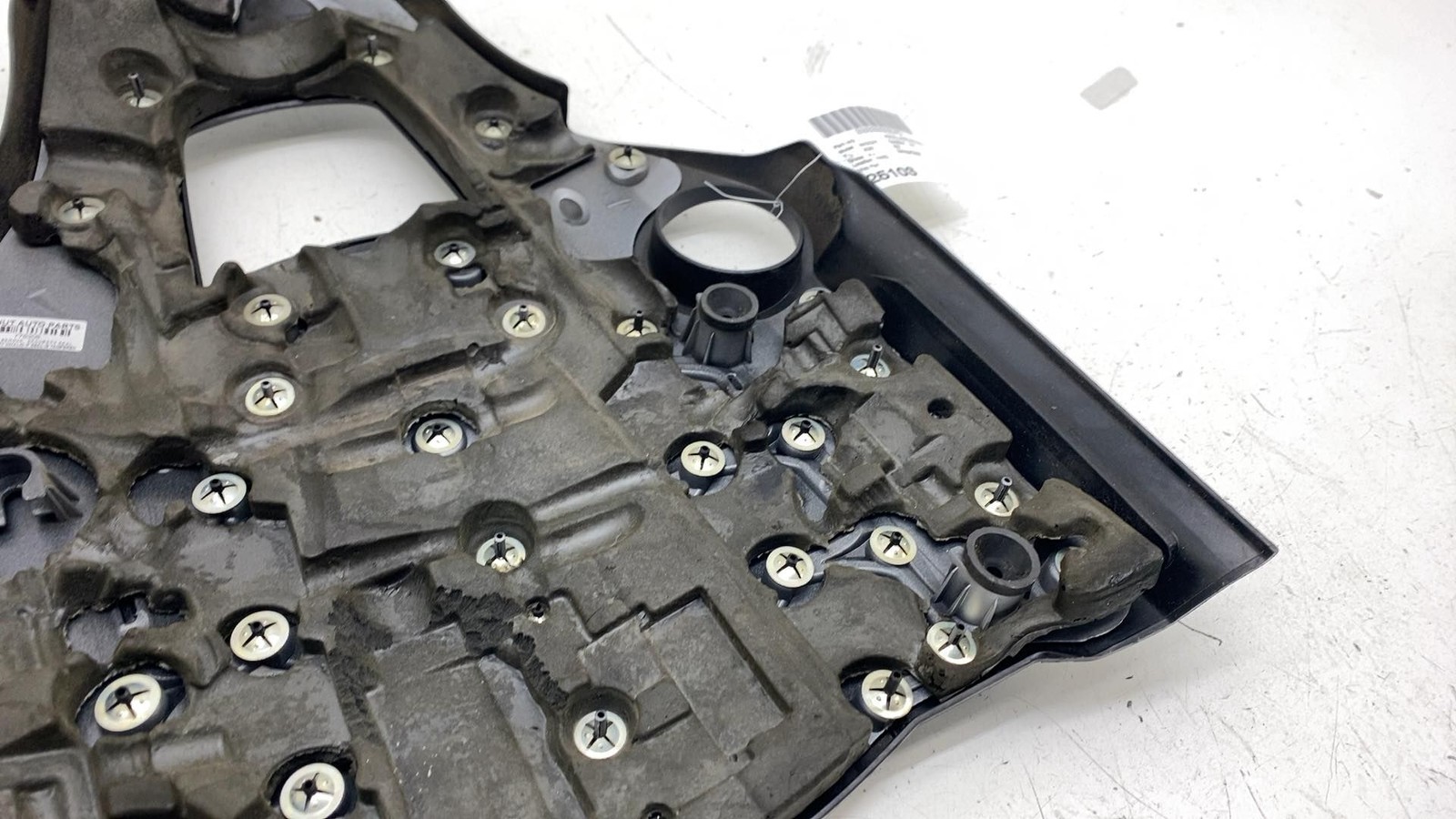 ⭕ 2014-2020 Maserati Ghibli 3.0L V6 Gas Engine Motor Top Protection Cover Assy